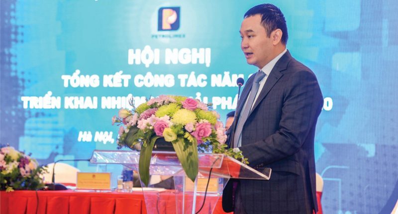 Tân Tổng Giám đốc Petrolimex từng làm gì trước khi trở thành người đứng đầu  tập đoàn xăng dầu lớn nhất Việt Nam?